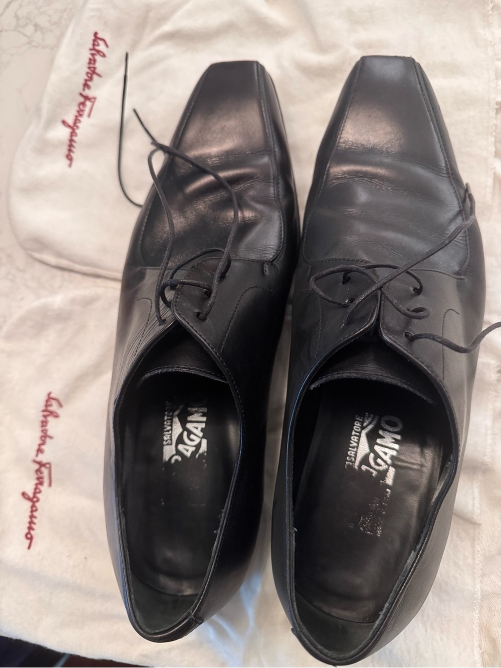 Salvatore Ferragamo Black Leather Lace-Up Oxfords